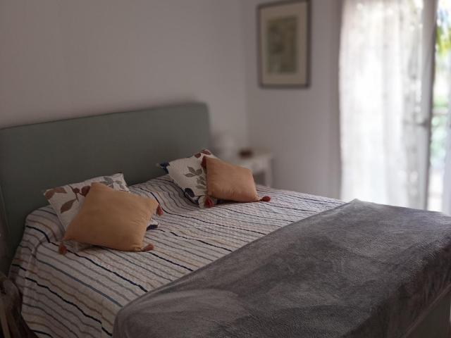 4 P SEAVIEW TERRACE AND POOL45 MIN FROM BARCELONA
