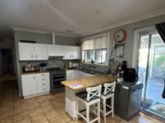 4 Paringa StreetMount Tarcoola WA 6530, Australia