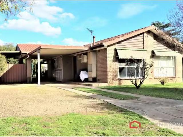 4 Parkhurst Street, Tolland House for rent Listed by John Moo.
