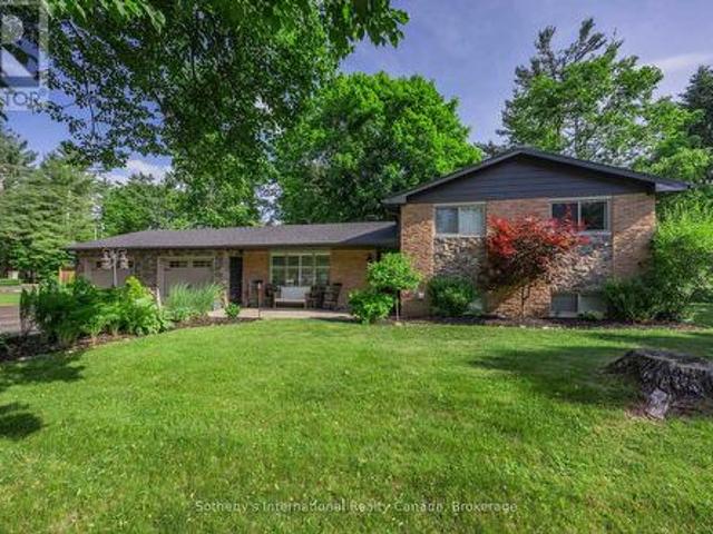 4 Peacher Street, Springwater Anten Mills, ON, L9X 0W6 house for sale | Listing ID S13789 | Royal LePage