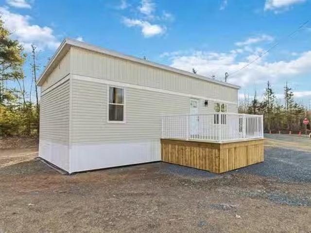 4 Pebble Lane, West St Andrews, NS, B0N 2J0 house for sale.