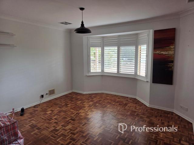 4 Pelican PlaceAustralind WA 6233, Australia