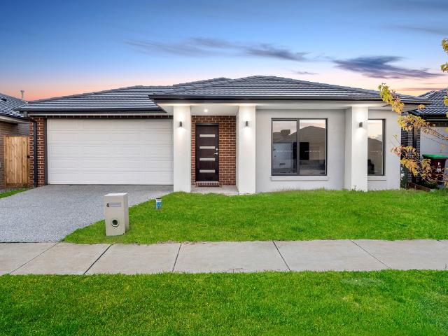 4 Pesaro Street, Clyde