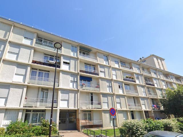 4 pièces · 61 m²