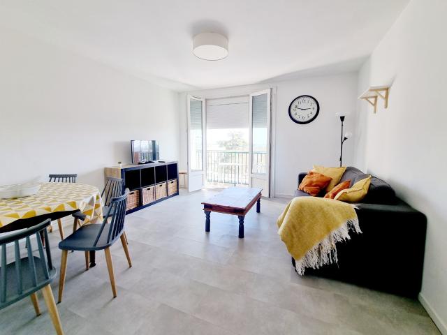 4 pièces 70 m2 NANTES 44300 QUARTIER Rond Point de Paris CHAMBRE 408€ CC