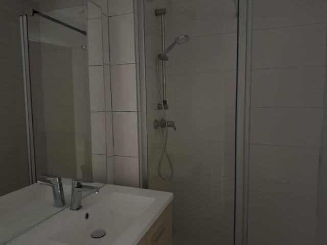 4 pièces · 77.83 m²