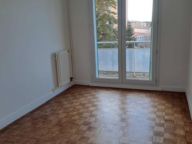4 pièces · 74.67 m²
