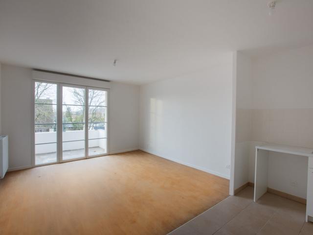 4 pièces · 83.9 m²