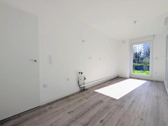 4 PIECES AVEC 3 CHAMBRES + JARDIN ET TERRASSE DPE A
