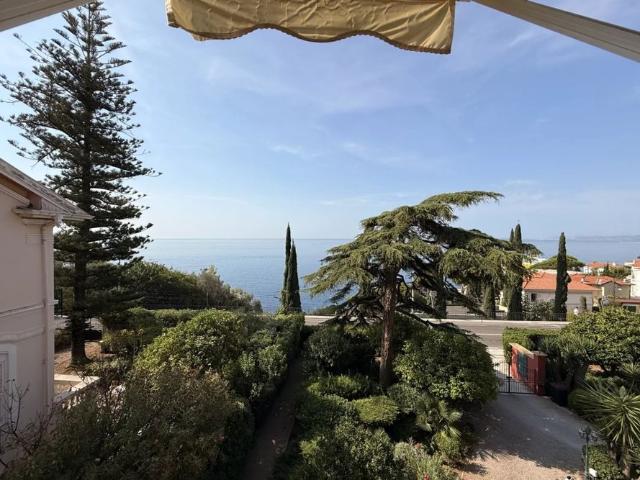 4 pièces Boulevard Maeterlinck