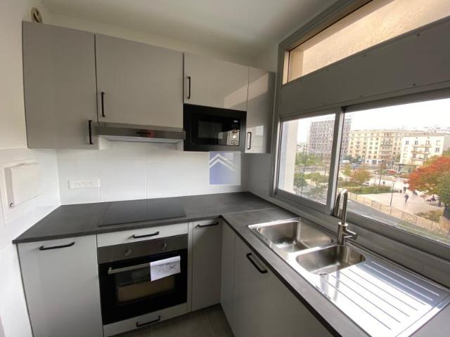 4 PIECES COURBEVOIE 4 pièce s 72.6 m2