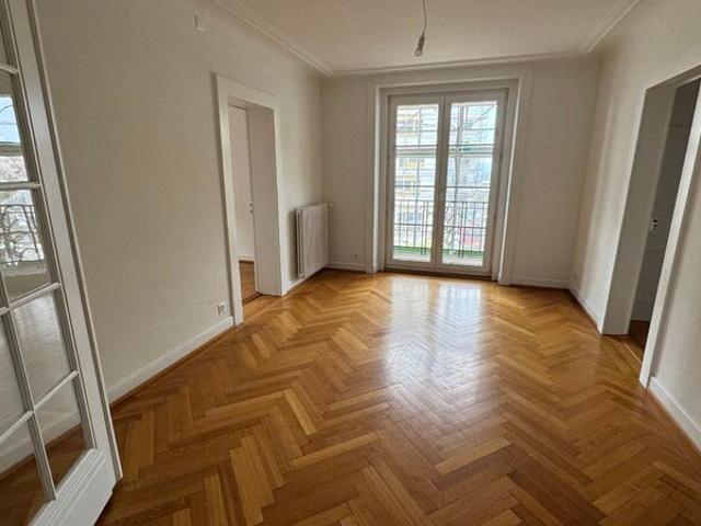 4 pièces lumineux et spacieux avec balcon / Lausanne
