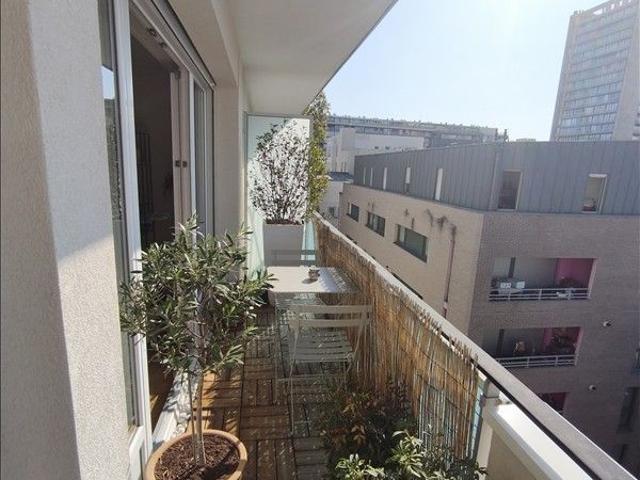 4 pièces Meublé 87,38 m² 4ème étage Colocation autorisée