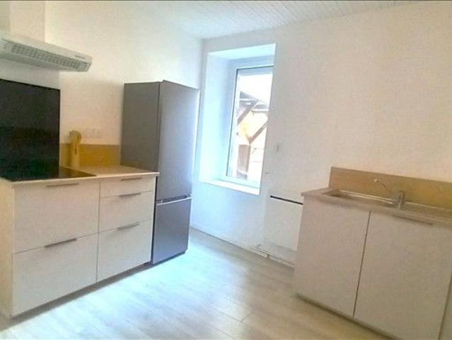 4 pièces Meublé 96 m² 1er étage Colocation autorisée