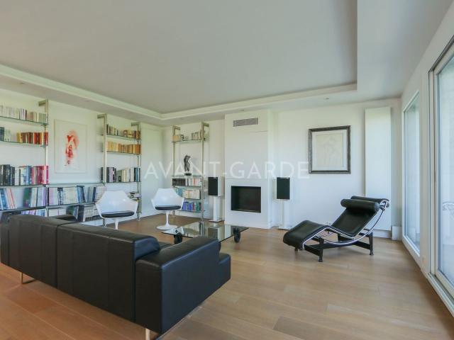 4 pièces meublé Boulevard de la Saussaye 92200 Neuilly sur Seine