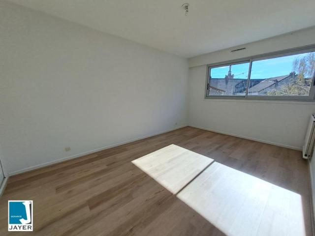 4 PIECES PROCHE CENTRE VILLE