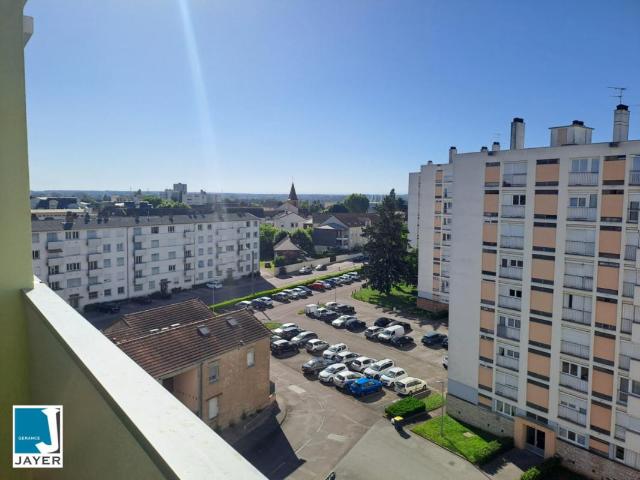 4 PIECES QUARTIER LAENNEC