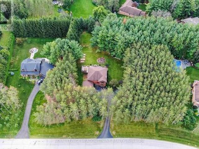 4 Pine Ridge Road, Erin, ON, N0B 1T0 house for sale | Listing ID X13861 | Royal LePage
