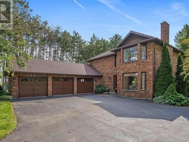 4 Pine Ridge Road, Erin, ON, N0B 1T0 house for sale | Listing ID X13077 | Royal LePage