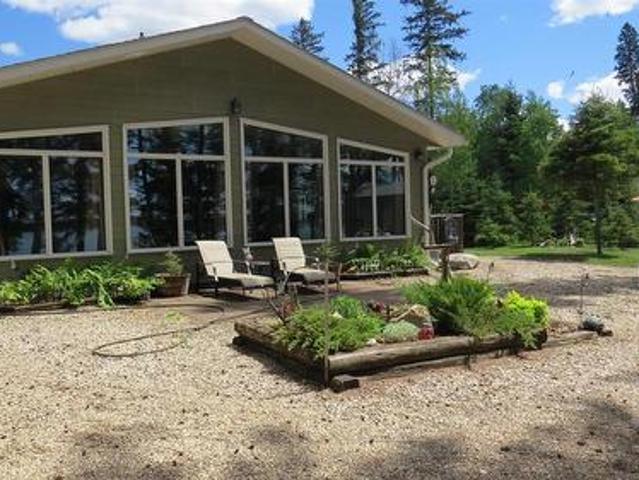4 Pintail Road, Duck Mountain Provincial Park, MB, R0L 0G0 Luxury House for sale | Listing ID 202619 | Royal LePage Carriage Trade Luxury Properties