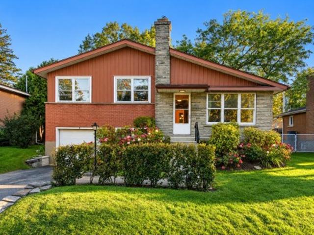 4 Place Belcourt, Dollard Des Ormeaux, QC, H9A 2P1 house for sale | Listing ID 15753 | Royal LePage
