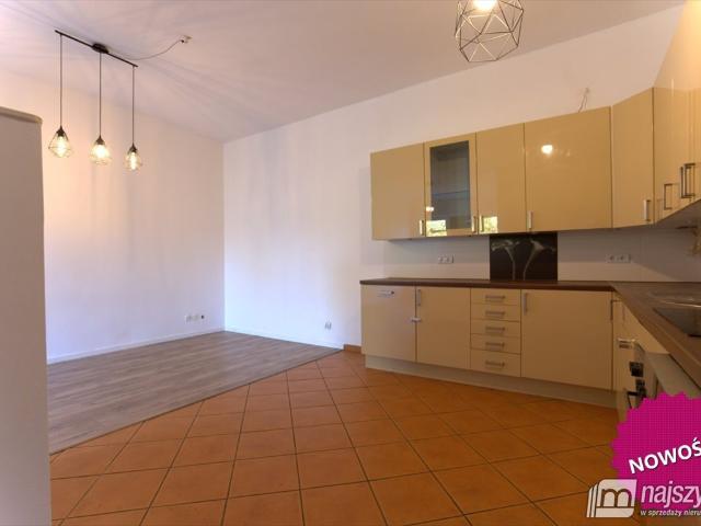 4 pokojowe mieszkanie 106 m² w Nowogardzie polecam