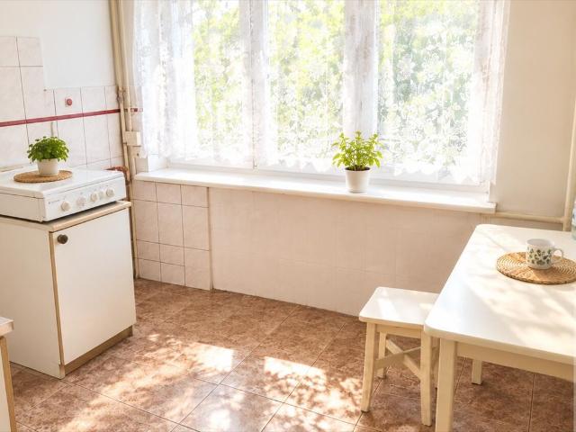 4 pokojowe mieszkanie 60 m² z balkonem, blisko centrum Kielc! polecam!