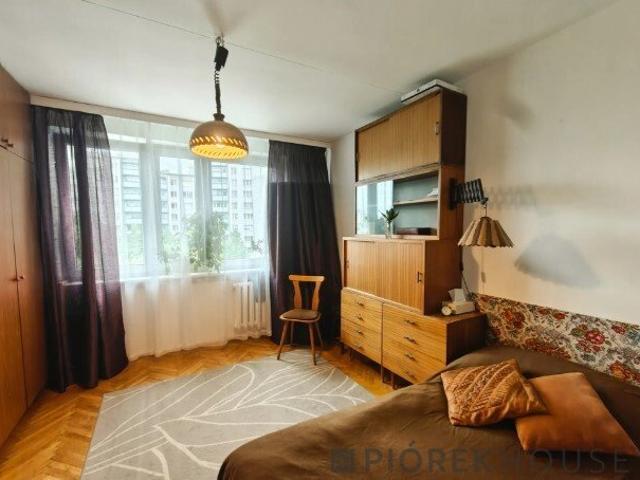 4 pokojowe mieszkanie 82,5 m² z loggią, po remoncie polecam!