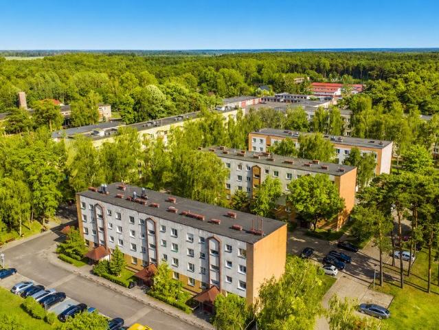 4 pokojowe mieszkanie na parterze z balkonem!
