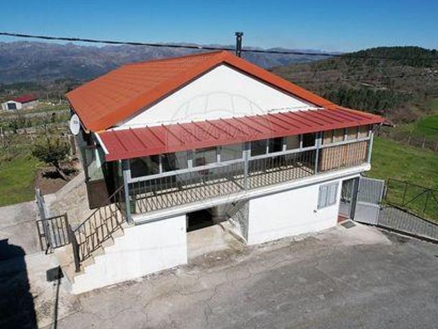 4 quarto, Vieira Do Minho Braga 101198980