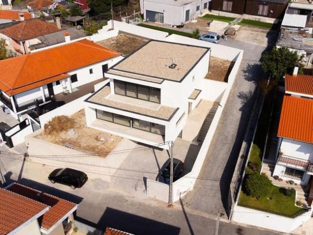 4 quarto, Vila Nova de Famalicão Braga 99701446