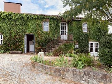 4 quarto, Vila Garcia Vila Garcia 4600 65828019