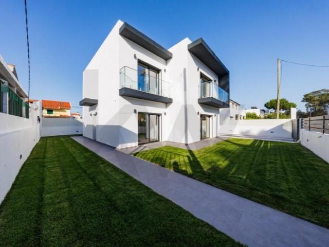 4 quarto, Almada Almada LS105691475