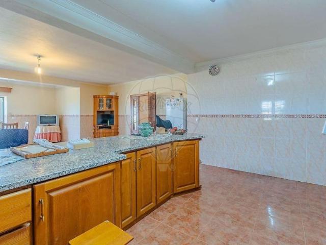 4 quarto, Almeida Guarda 104437252