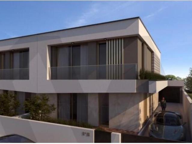 4 quarto, Aveiro Aveiro 105813059