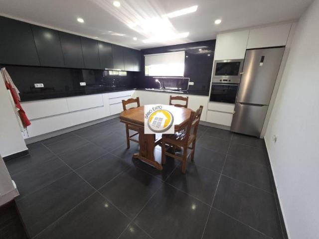 4 quarto, Aveiro Santa Maria da Feira 4535 100211764
