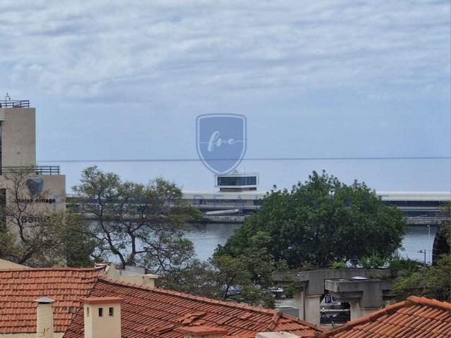 4 quarto, Funchal Funchal 105663272