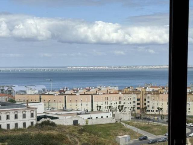 4 quarto, Lisbon Lisbon 99386001
