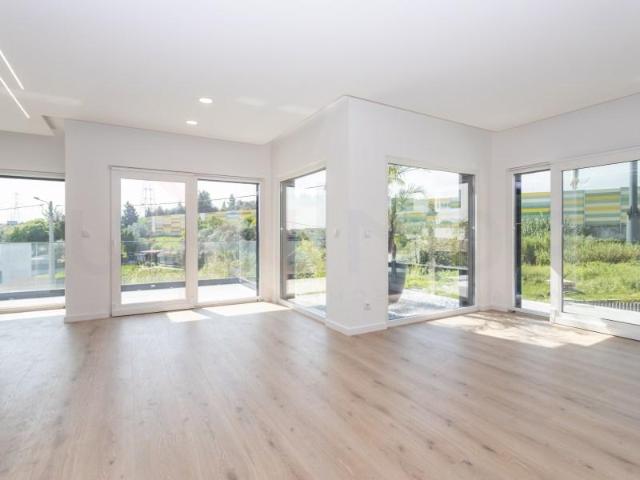 4 quarto, Loures Loures 2690 402 100640275