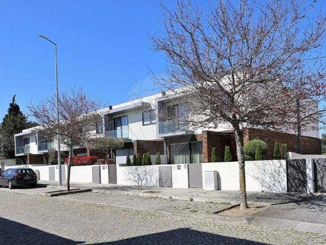 4 quarto, Maia Maia 100639879