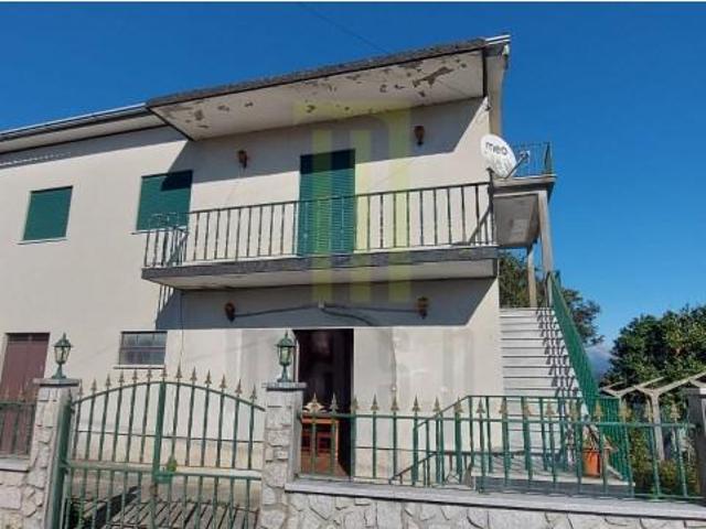 4 quarto, Oliveira do Hospital Oliveira do Hospital 100257391