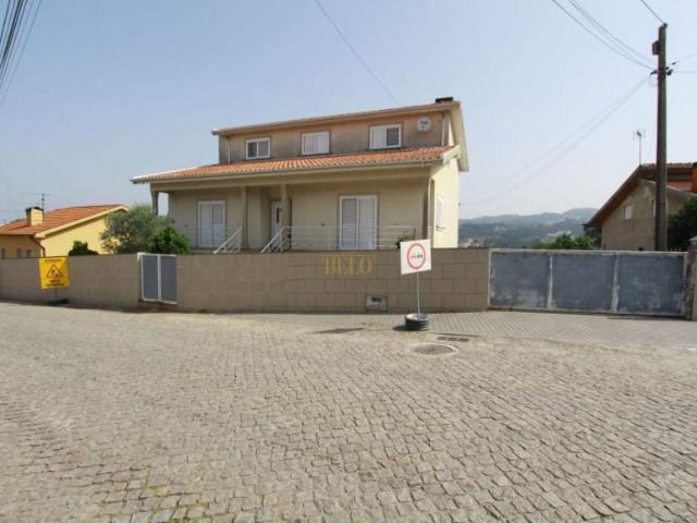 4 quarto, Porto Paredes 4585 102882950