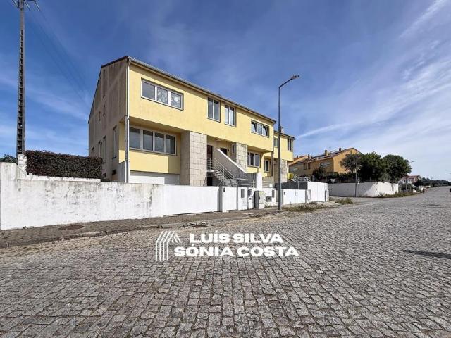 4 quarto, Santa Maria da Feira Aveiro 103427761