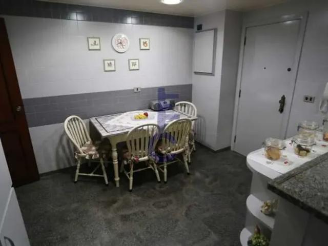 4 Quartos Luxo Metro