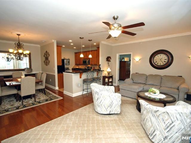 4 quarry drive # b3