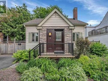 4 Queen Mary Street, Ottawa, ON, K1K 1Y2 house for sale | Listing ID X13497 | Royal LePage