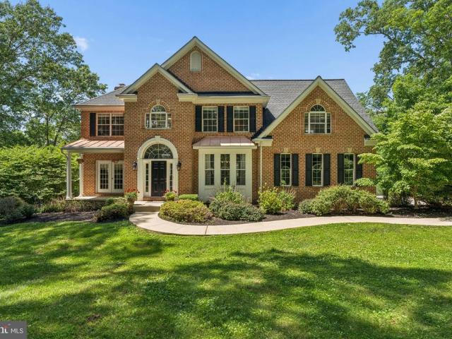 4 Quiet Brook Court
