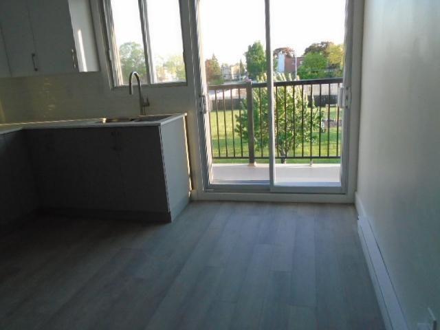 4 ½ rue Levrard ST Léonard LIBRE