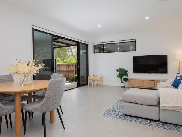 4 Ryhope Street