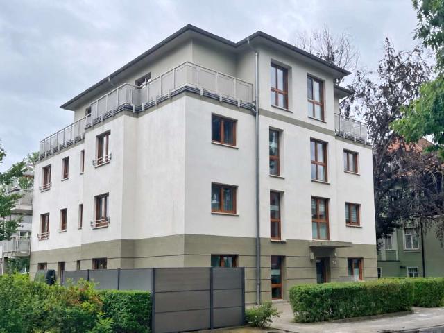 4 Raum Penthouse Wohnung mit umlaufender Terrasse